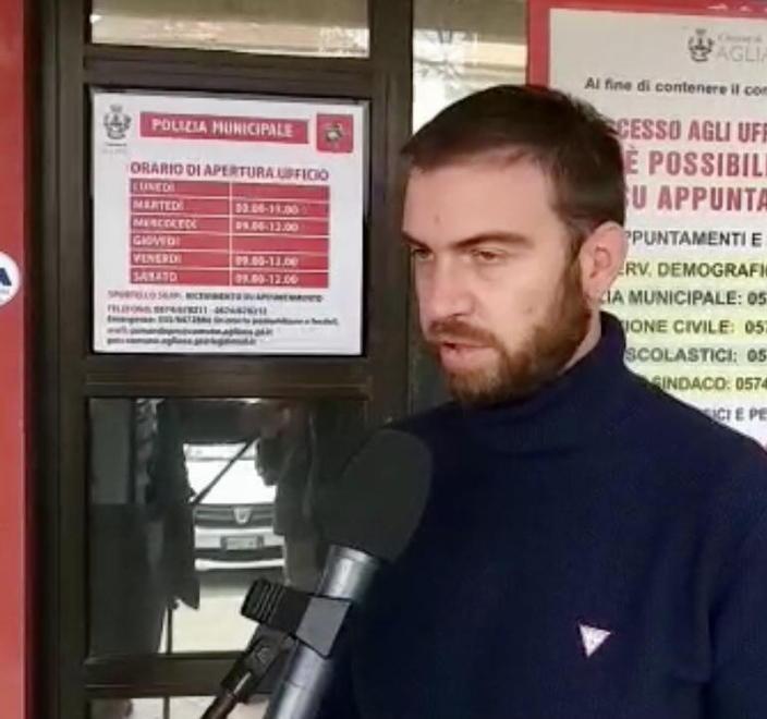 Il sindaco: «Siamo parte lesa» Lunedì consiglio a porte chiuse 