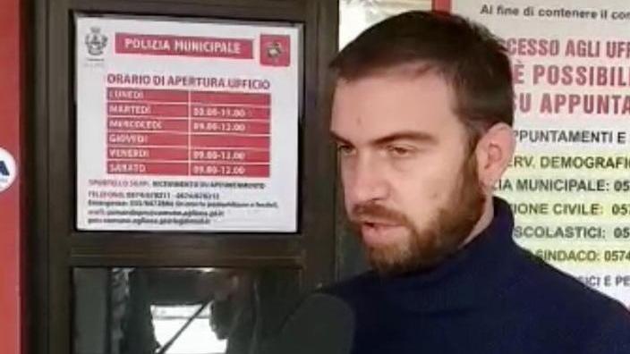 Il sindaco: «Siamo parte lesa» Lunedì consiglio a porte chiuse