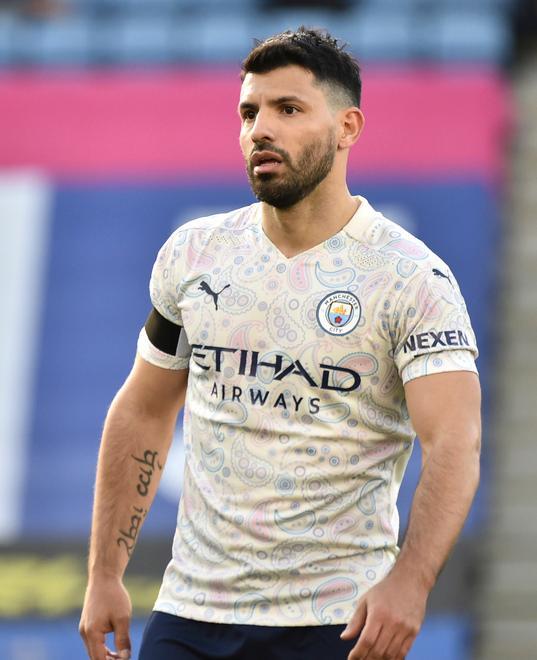 Barcellona, choc per Aguero potrebbe ritirarsi dal calcio 