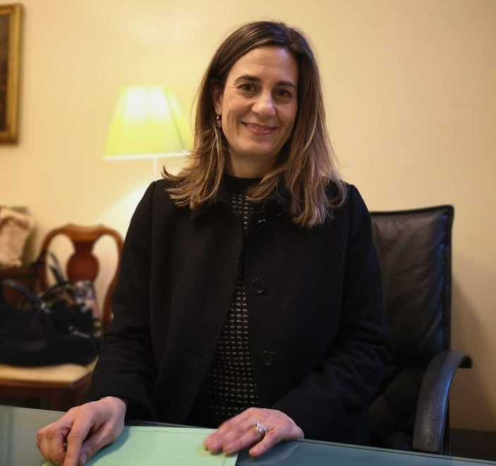 Stop per altri dieci mesi all’apertura di bar e alimentari