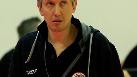 Coach Mecacci lancia Cento: «Vogliamo vincere in casa»