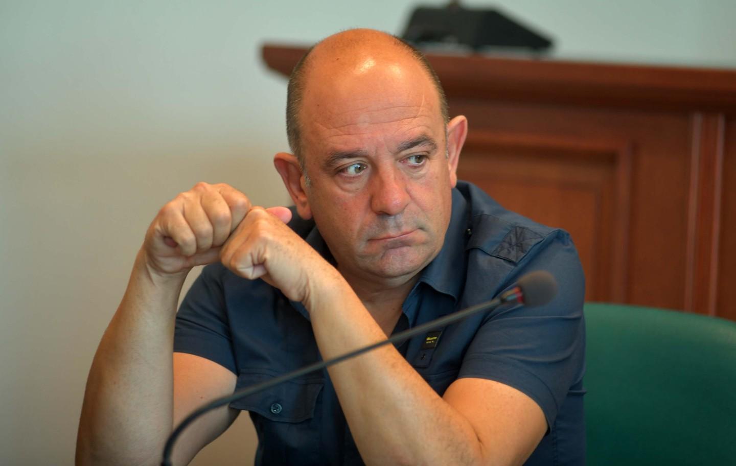 Satta bussa alle porte dell’Ersu: «Servono gli alloggi e la mensa»
