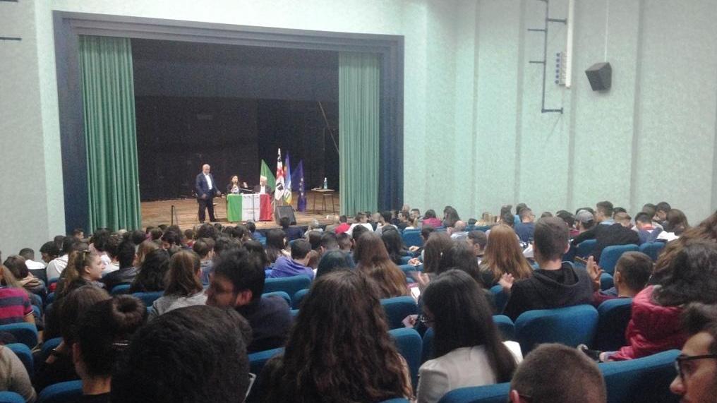 Angius alla proiezione de “I Giganti”