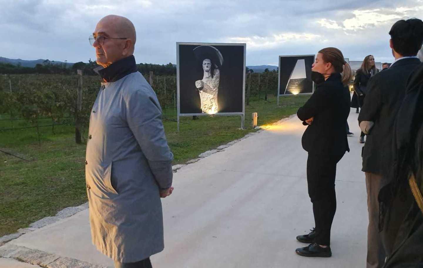 I sentieri di pietra di Ligios in mostra alle vigne Surrau 
