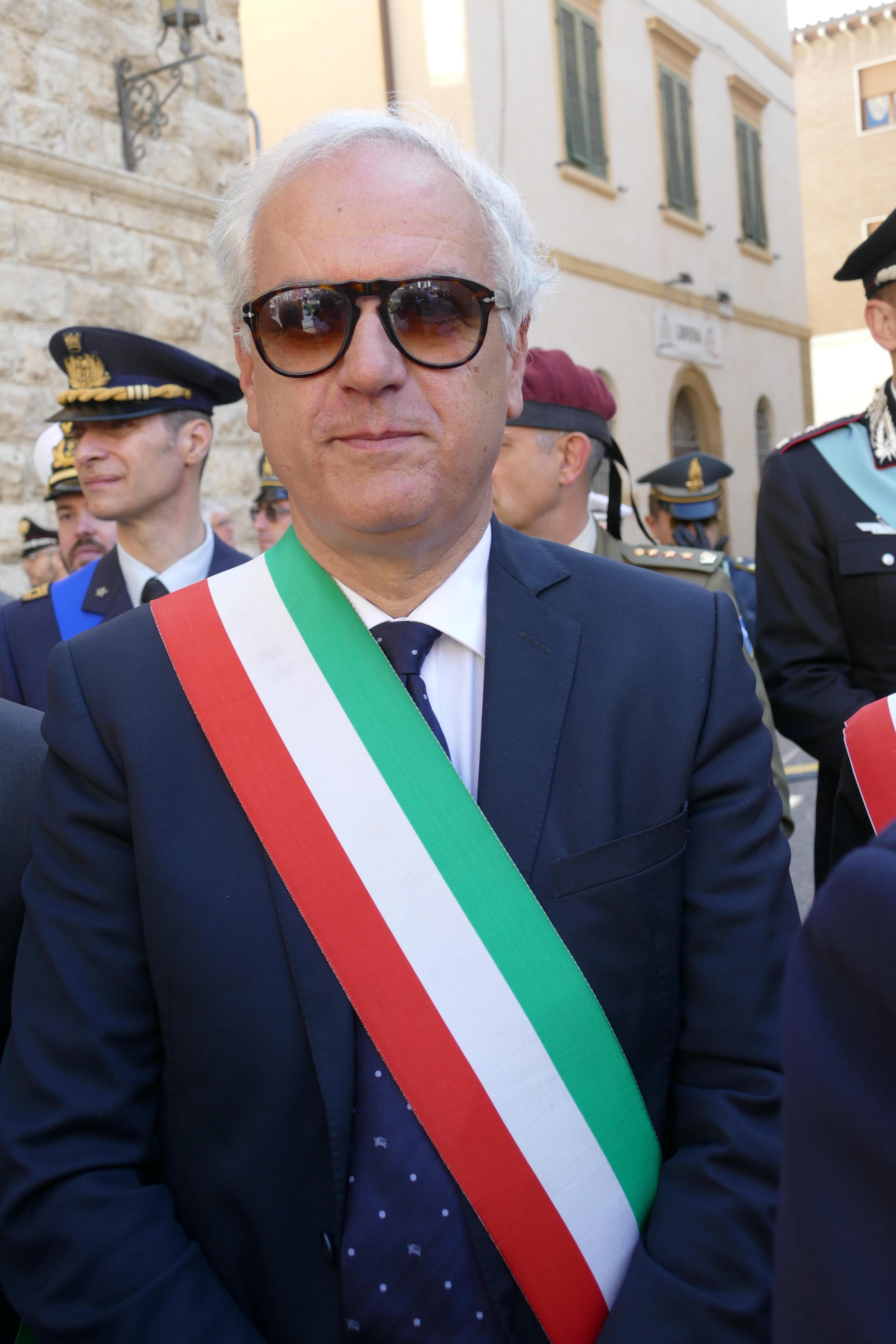 Il sindaco dell'Isola del Giglio Ortelli
