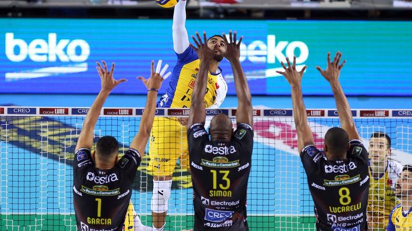 Modena cade anche a Civitanova contro la Lube