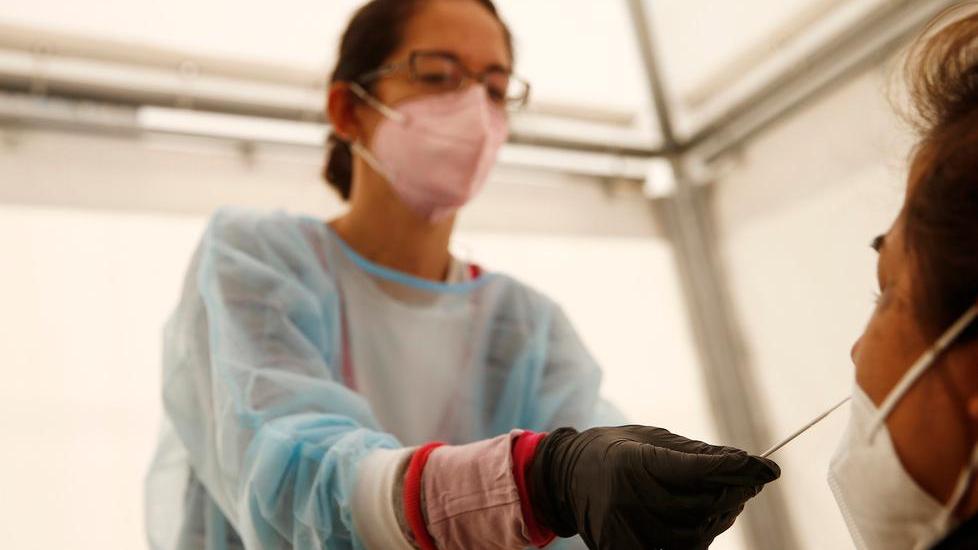 Sono 45 i nuovi casi di positività Sale il numero dei ricoverati: 28