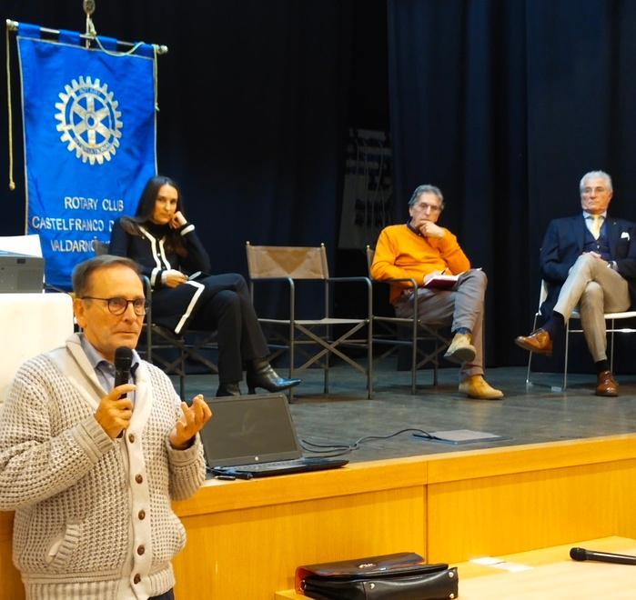 Il Rotary dona ai medici lo strumento che scova in anticipo le malattie mentali