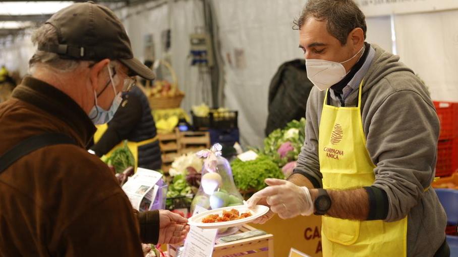 Benedizione dei mezzi agricoli e ancora mercato fino alle 19