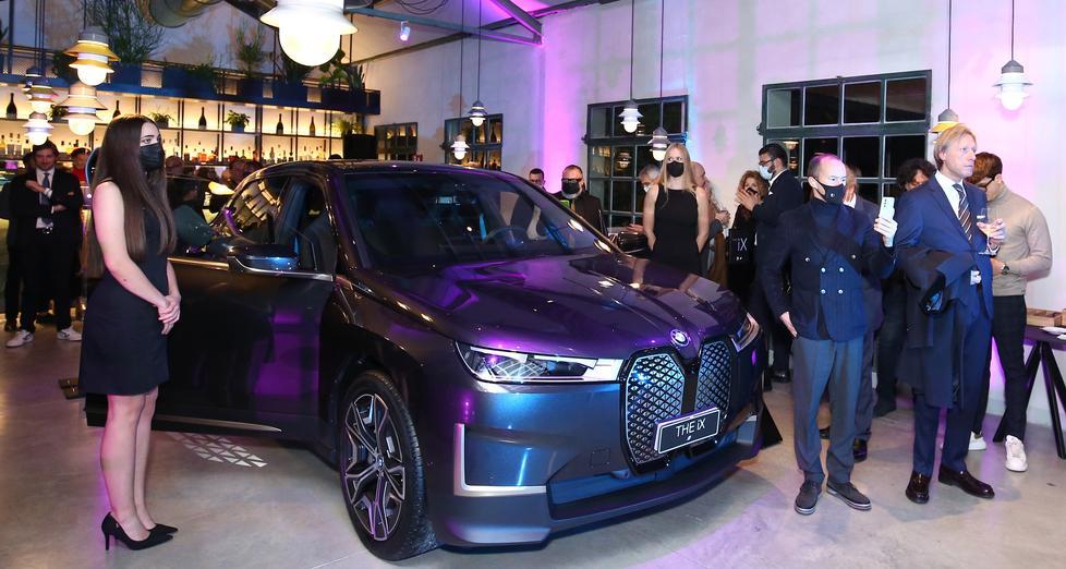 Serata di gala alla Venturini Baldini per presentare la Nuova THE iX della Bmw 