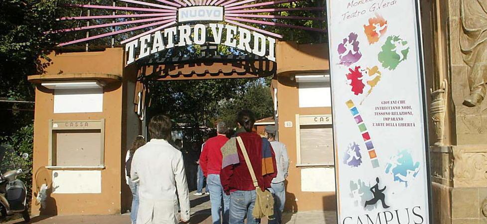Il Teatro Verdi cerca lavoranti: pioggia di domande