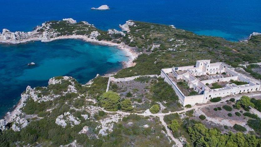 Pianosa, prorogata la gestione dell’accoglienza