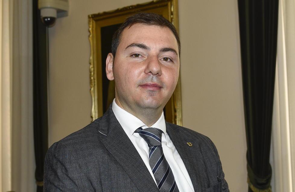 le 234 tessere? ne ho raccolte e consegnate molte meno