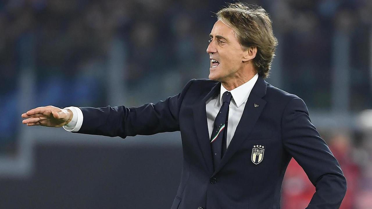 Mancini chiede di giocare senza ansia «Ho detto alla squadra di divertirsi»