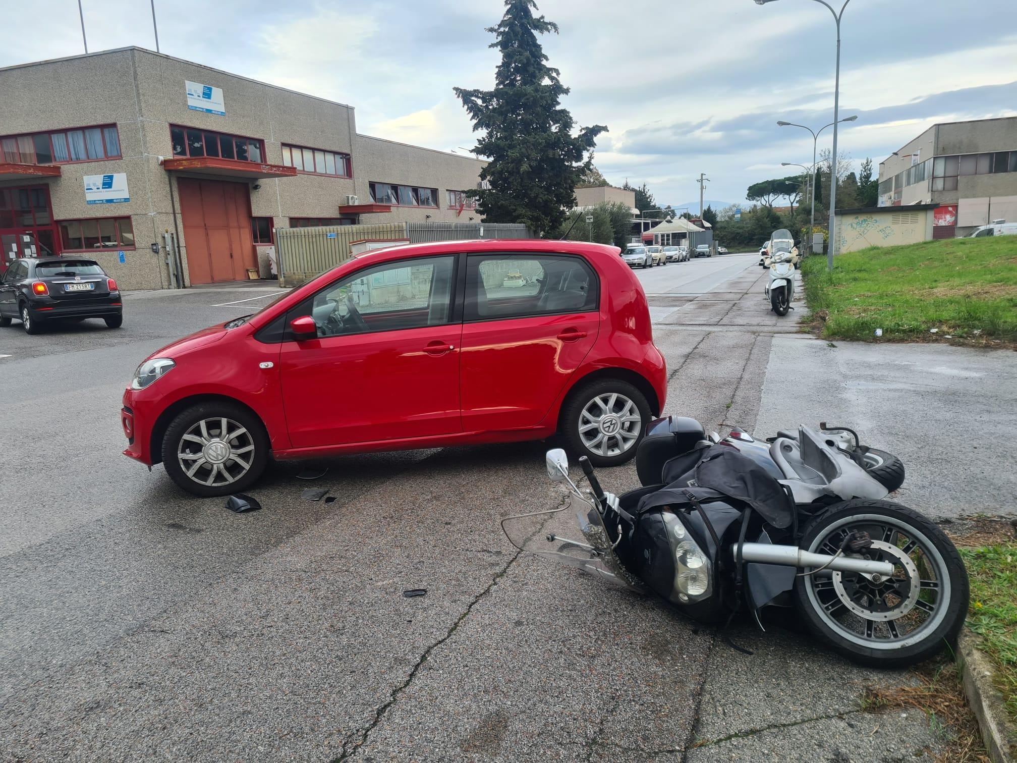 L'incidente (foto Daniele Stefanini/Silvi)