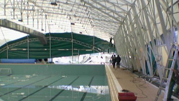 La piscina riapre le porte dopo mesi L’Argentario nuoto la gestirà per 5 anni