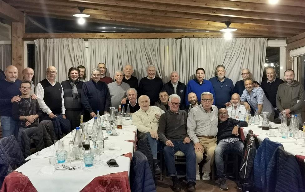 Rimpatriata a tavola dopo trent’anni
