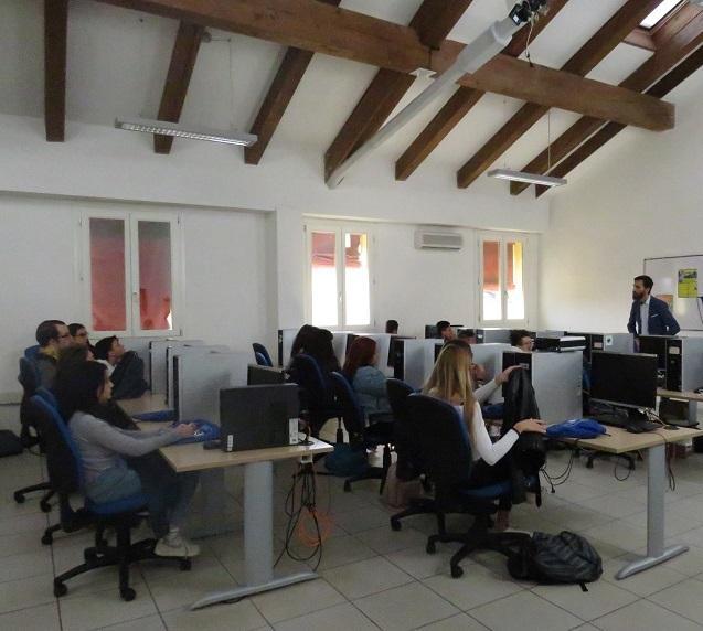 Giovani e mondo del lavoro Torna la fiera per “orientarsi”