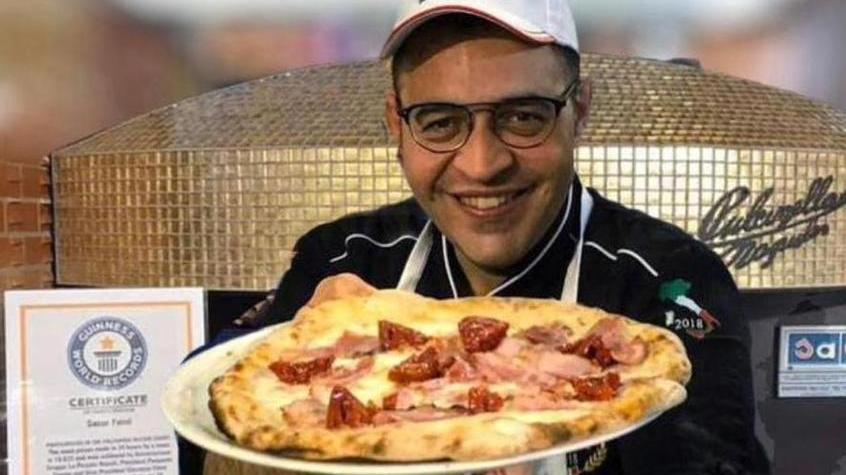 La pizza più larga e veloce esce da un forno di Calerno Mosca primo in Italia