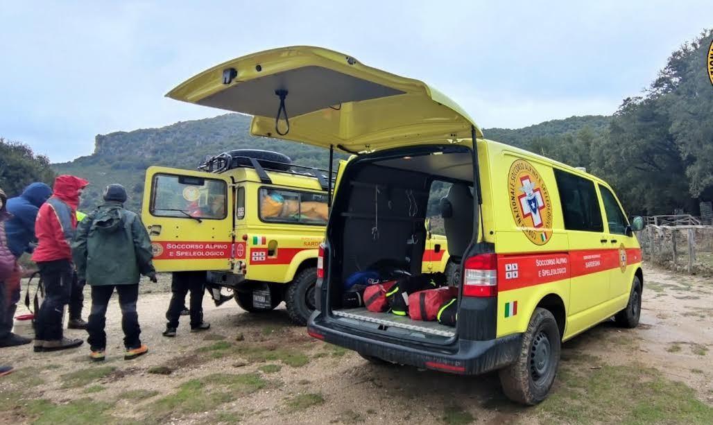 Orgosolo escursionista colto da malore, soccorso dal Cnsas