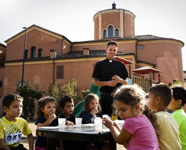 Scuola di Borzano e don Gigi Lodesani esempi per la Cei 