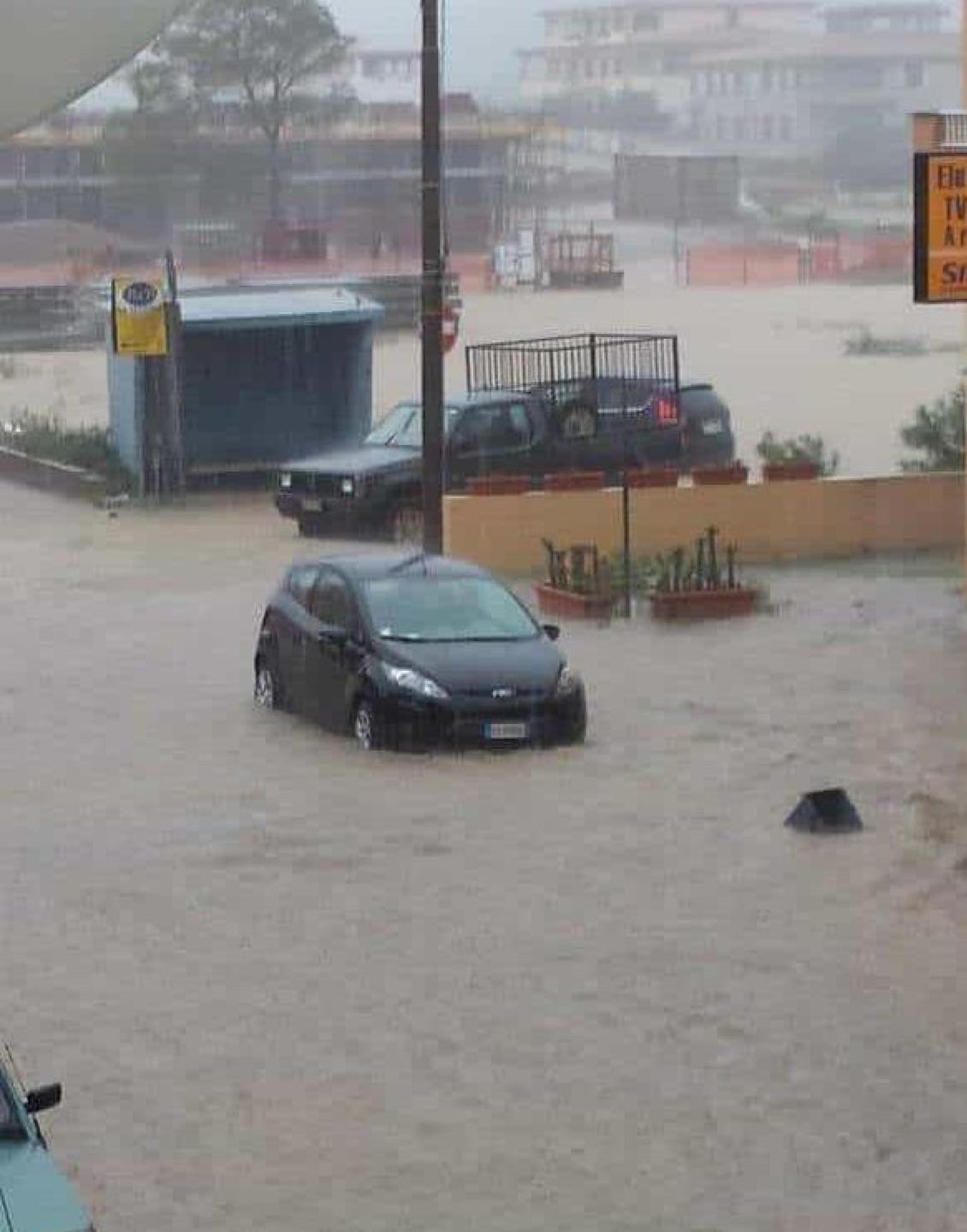 Pioggia su tutta l’isola è ancora allerta arancione 