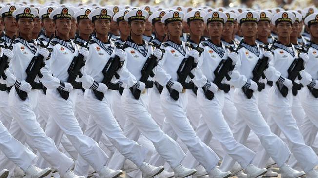 Cina, difesa sovranità con navi filippine senza permesso