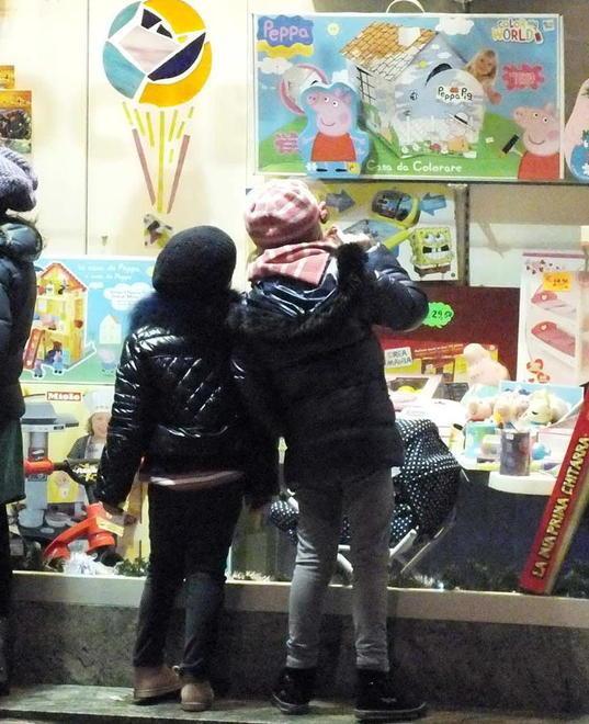 Con “Adotta una vetrina” guerra ai fondi vuoti per Natale 