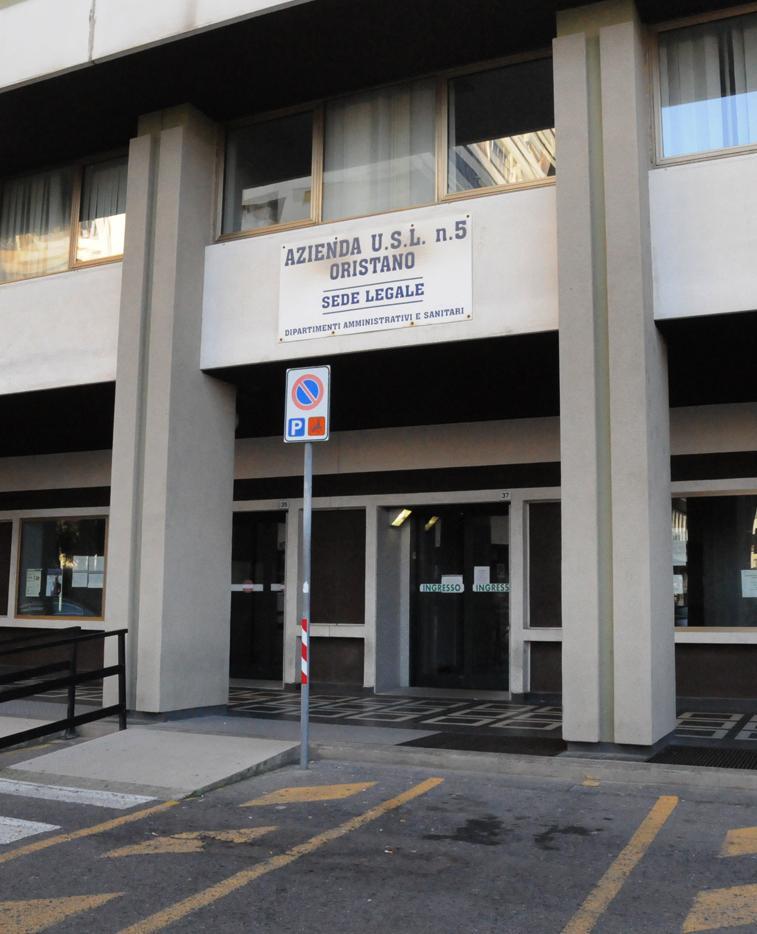 Cabras, dottoressa va in pensione: in centinaia senza medico 