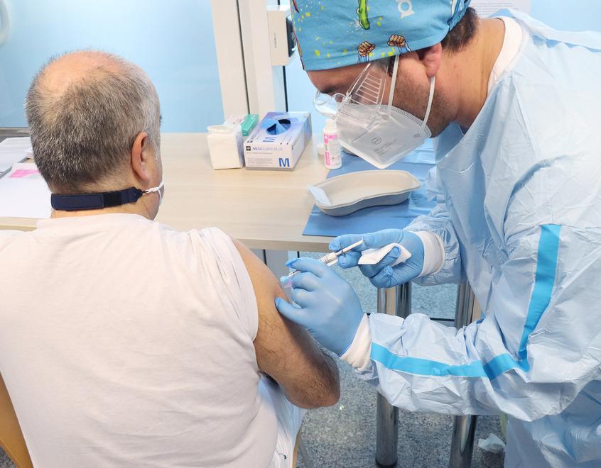 Campagna vaccinale, a Piombino prime dosi al palo. Due trentenni su dieci non sono coperti 