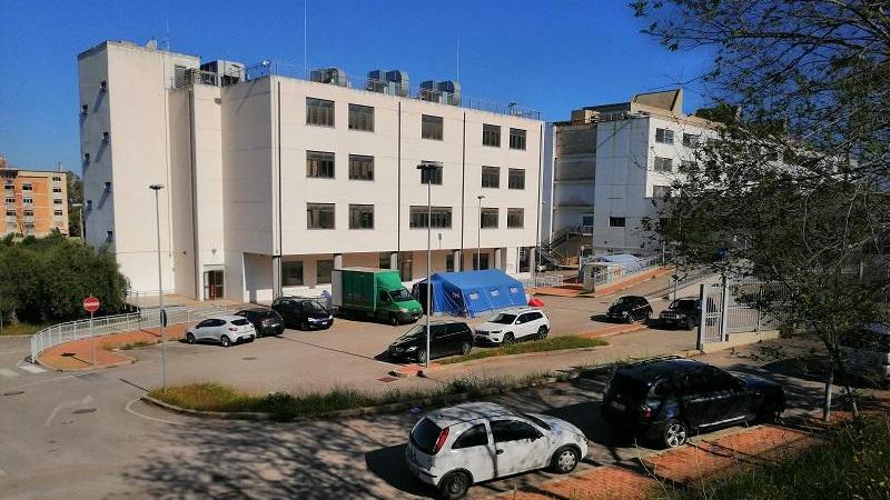 Covid, l'Aou di Sassari: «Il 70 per cento dei ricoverati non è vaccinato»