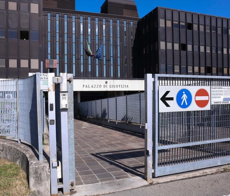 Tentato omicidio, l’accusato è latitante da 3 mesi 