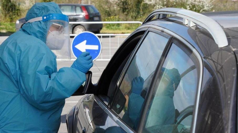 Covid, focolaio alla materna di Pieve di Cento