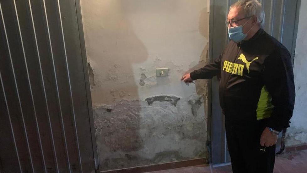 Palazzo di via Russo, torna l’amministratore di condominio dopo il guasto all'ascensore