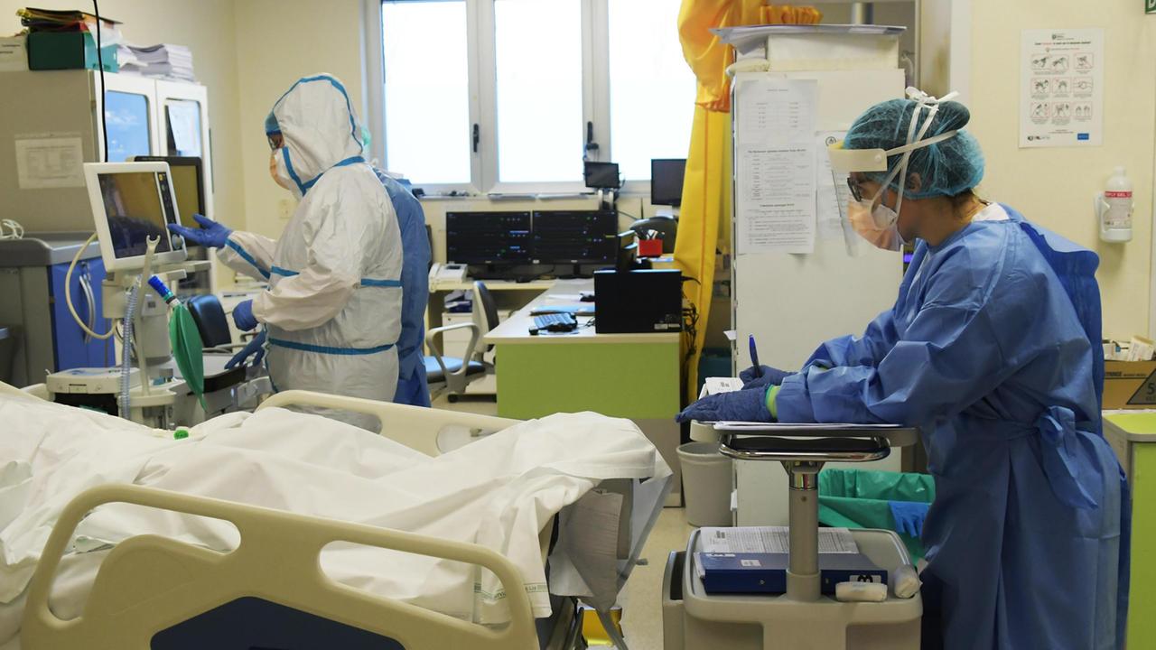 Covid, un altro decesso e 77 nuovi contagi