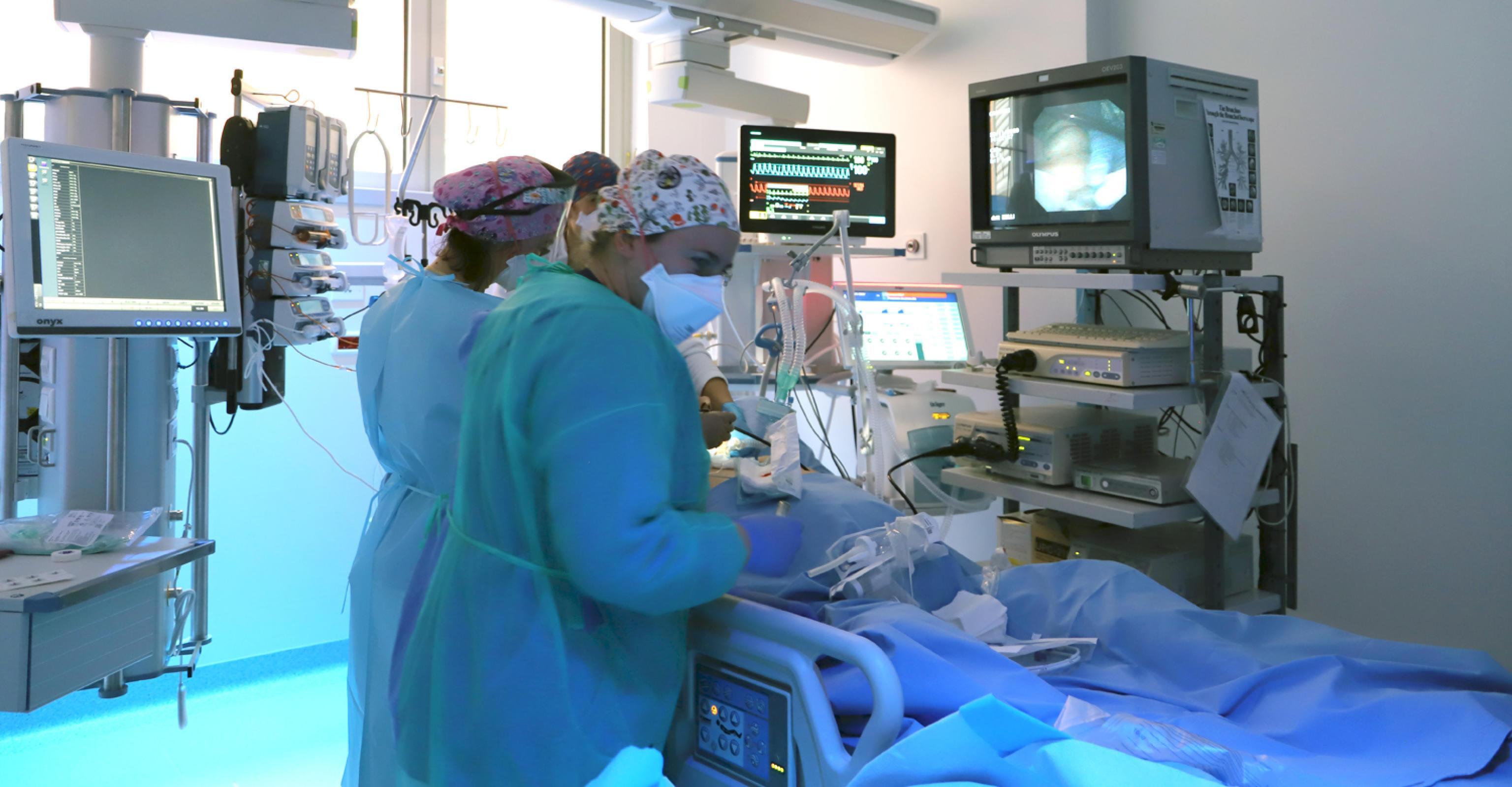 La corsia di un reparto di Rianimazione, immagine di repertorio