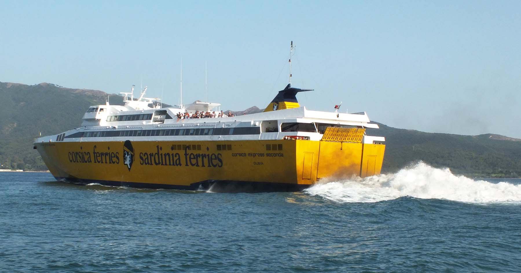 Corsica Ferries rischia di perdere l’Elba: rotte revocate, in pericolo anche l’estate 