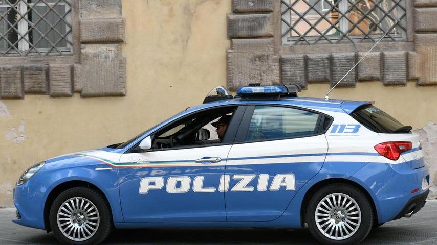 Intrusione dei ladri in casa e l’anziana si sente male