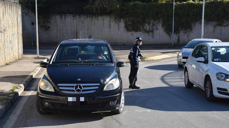 Travolto da un’auto nel sottopasso Grave pedone 50enne