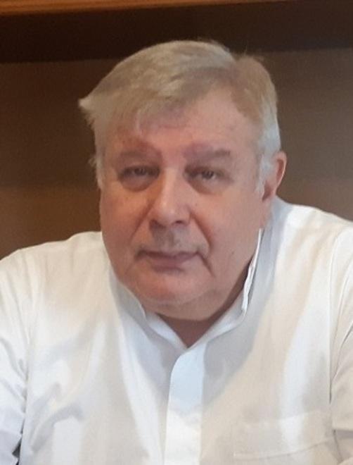 Ultima messa di don Gianni Il saluto della sindaca