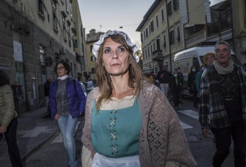 Costumi d’epoca e saracinesche Un tour di emozioni in Borgo 