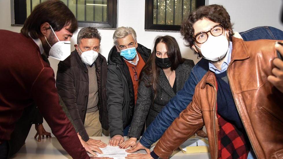 Primarie, patto fra partiti e movimenti Nasce la coalizione di centrosinistra