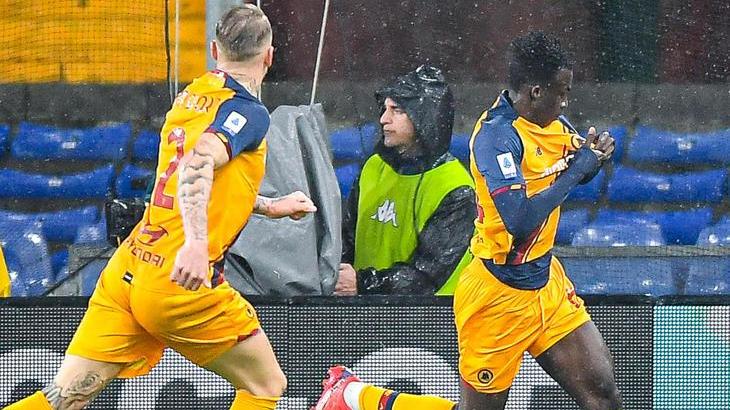Roma triste, poi Felix riaccende il sorriso ma che fatica per i giallorossi con il Genoa