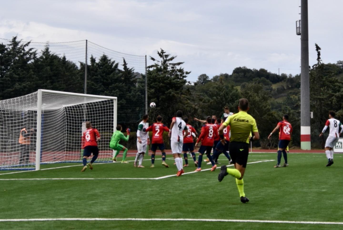 Il Lanusei si toglie dalla zona calda 