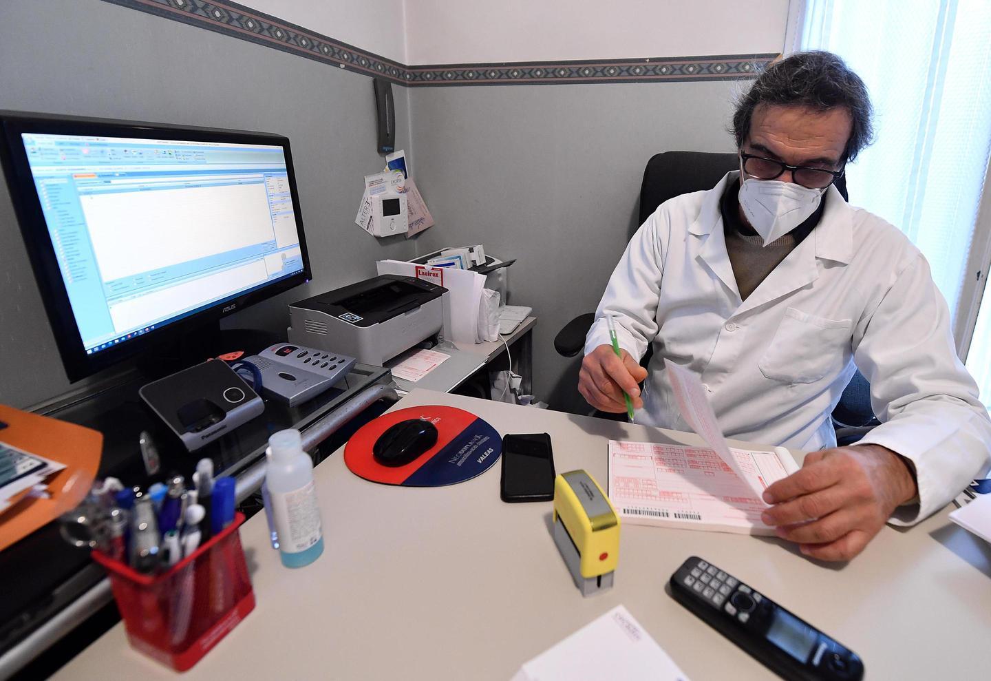 Nell'Oristanese mancano quaranta medici di famiglia 