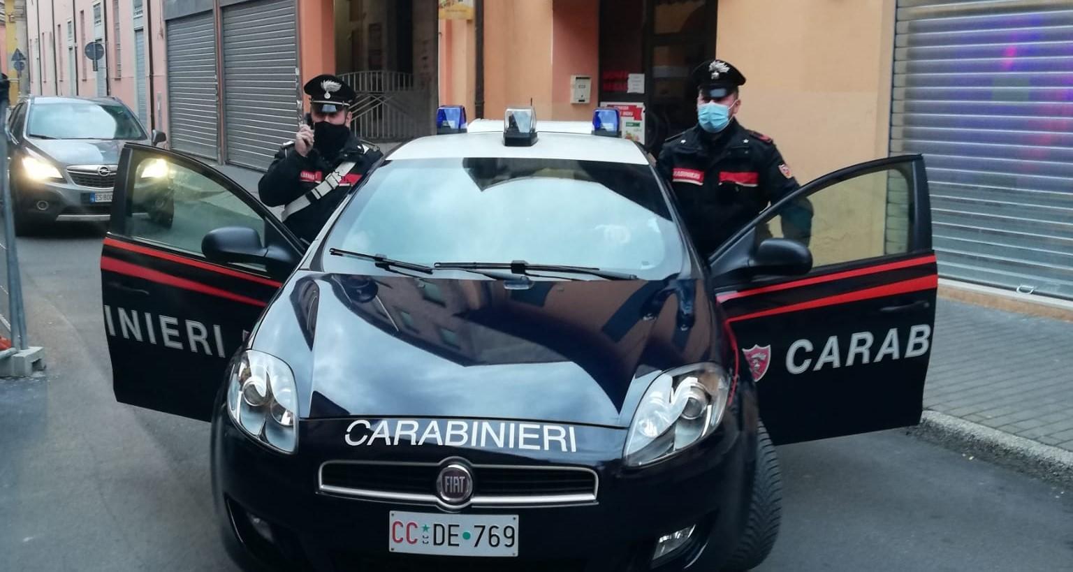 Cento, colpo di pistola al culmine di una lite: indagano i carabinieri