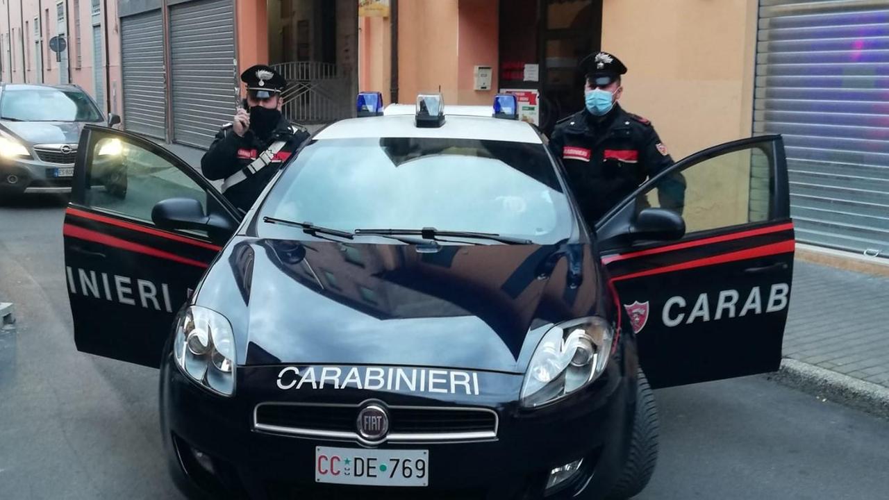 Cento, colpo di pistola al culmine di una lite: indagano i carabinieri