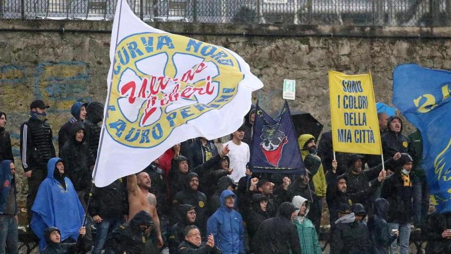 Carrarese, il mese della verità La mappa per uscire dal “limbo”