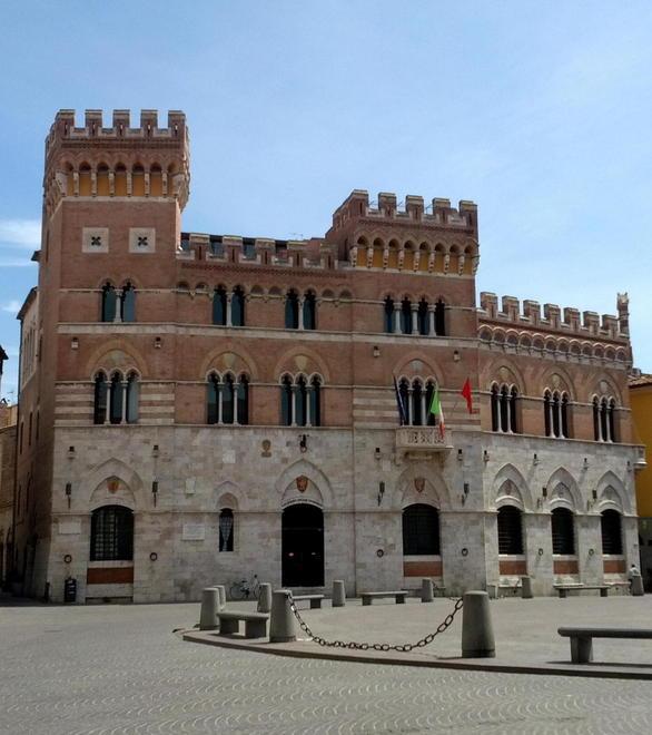 La Provincia al voto Ecco chi sono i candidati dei due schieramenti