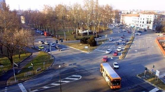 Photored ai semafori pericolosi «Installazione entro l’anno»